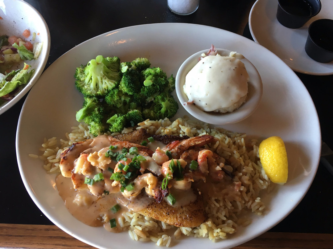 Cotton Patch Cafe主图