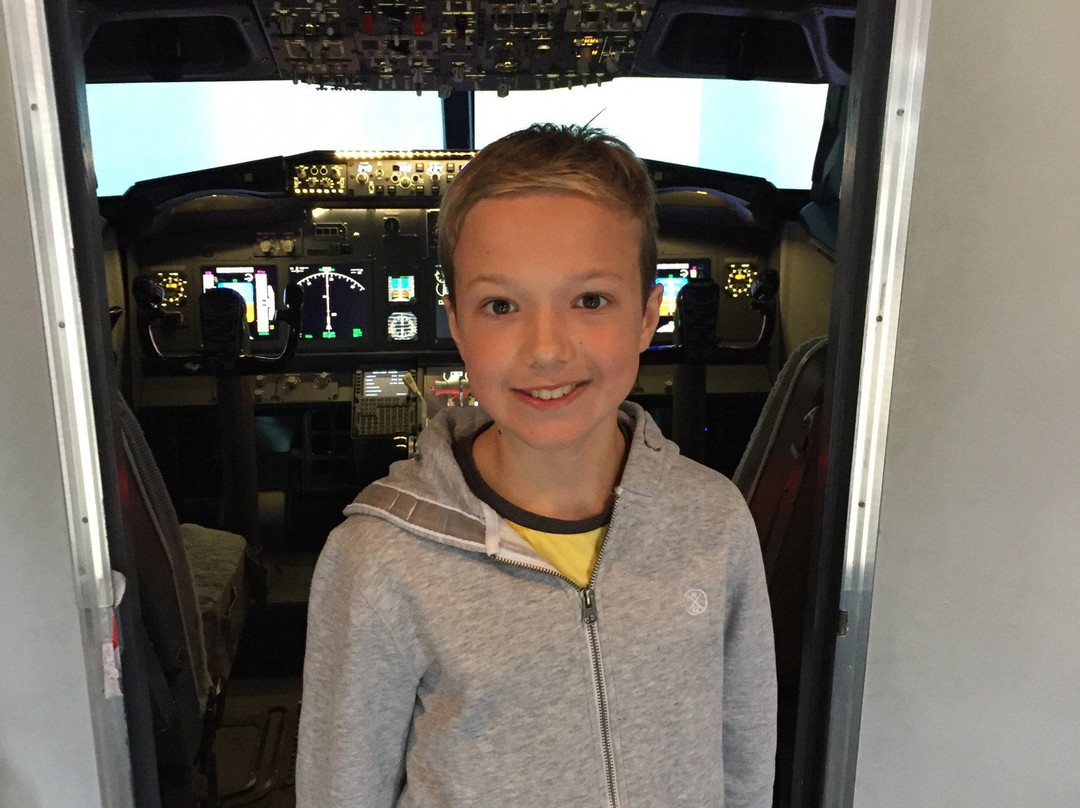 Flightdeck Simulator-谢菲尔德必去景点