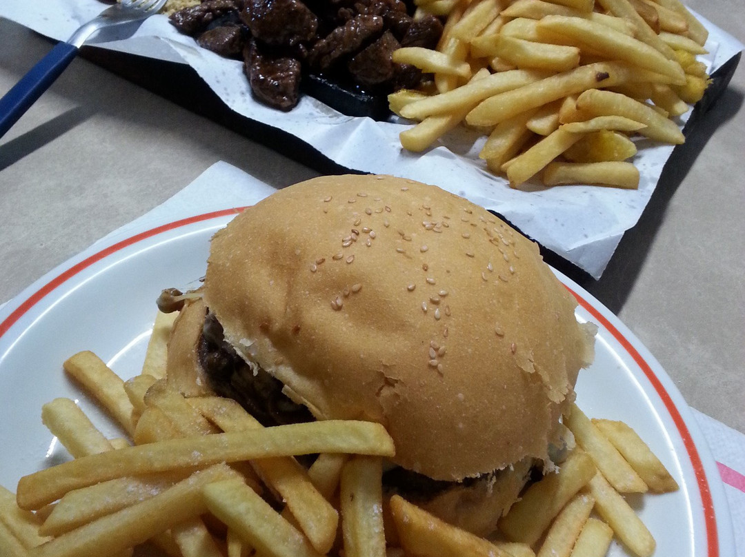 Sukus Lanches E Pizzaria