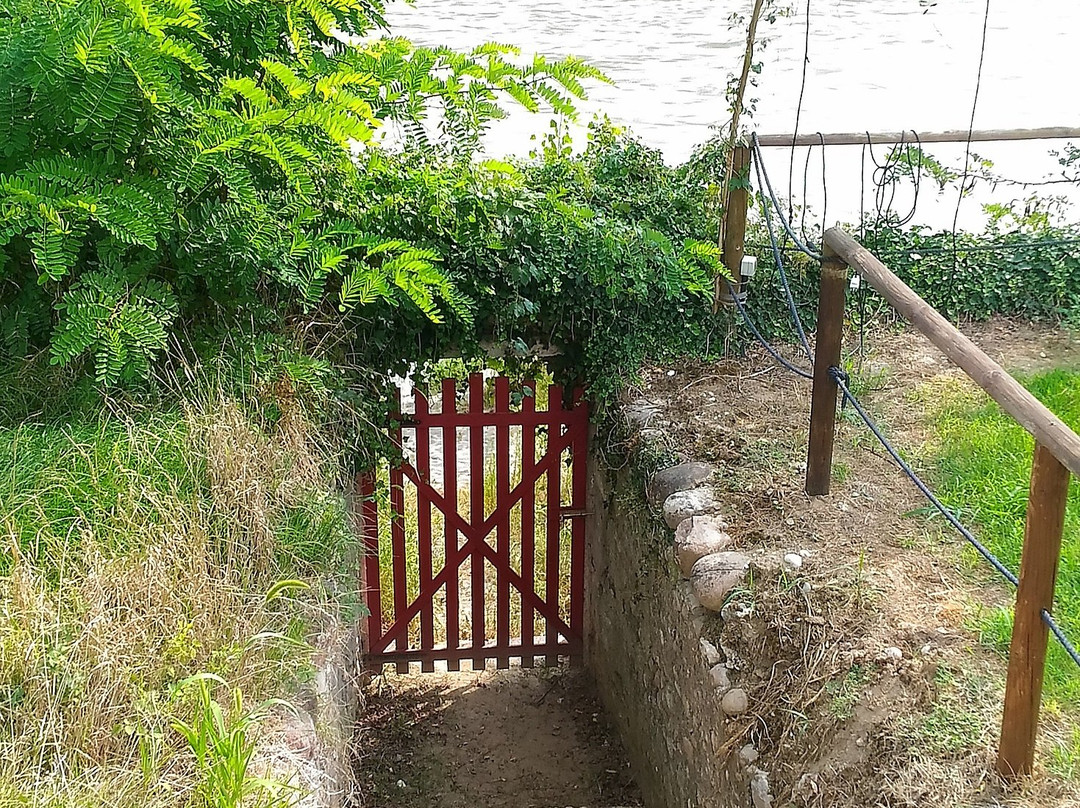 Agriturismo Tirtha