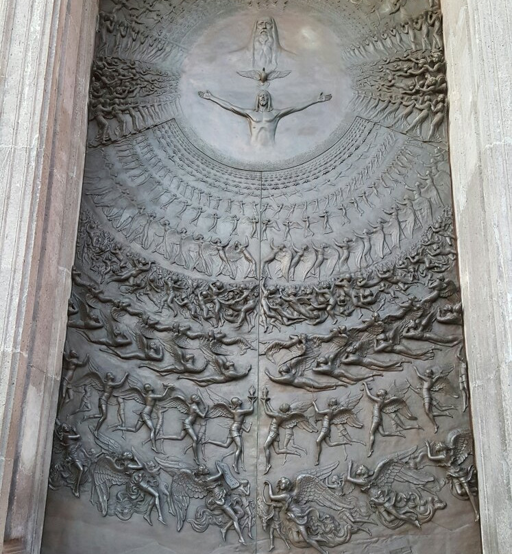 Piano di Sorrento旅游景点-Basilica S. Michele Arcangelo