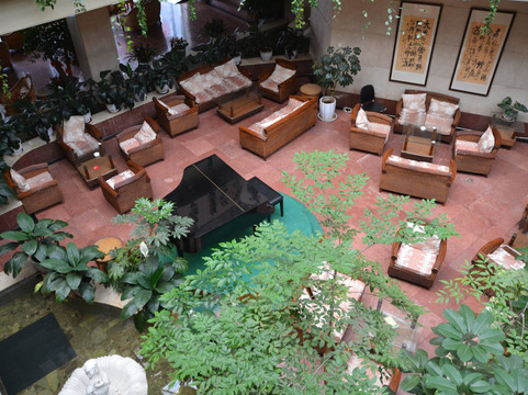 大理苍山饭店主图