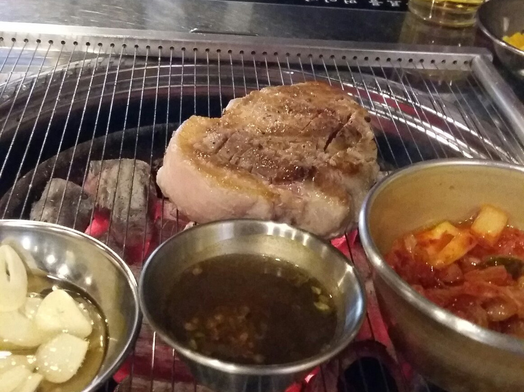 庆山市餐馆和美食-Drums Kitchen