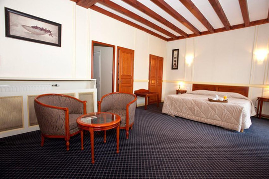 武若酒店住宿-Hotel Losset