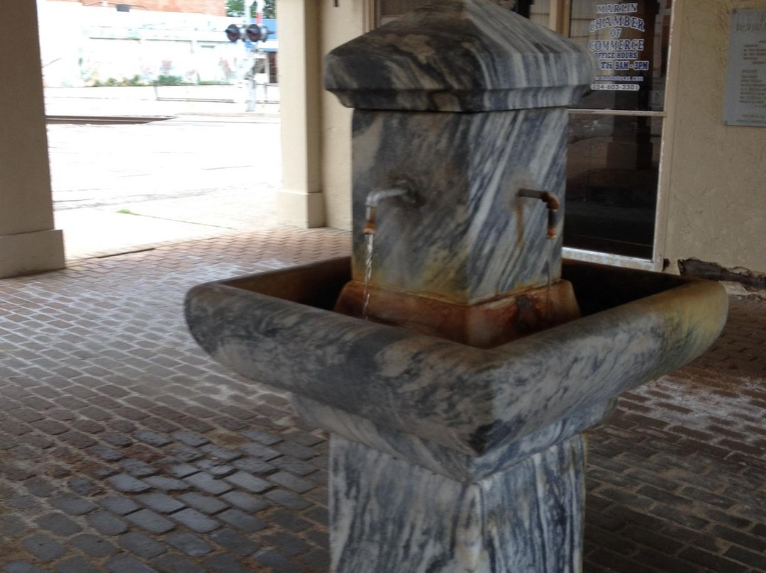 Mineral waters of Marlin景点图片