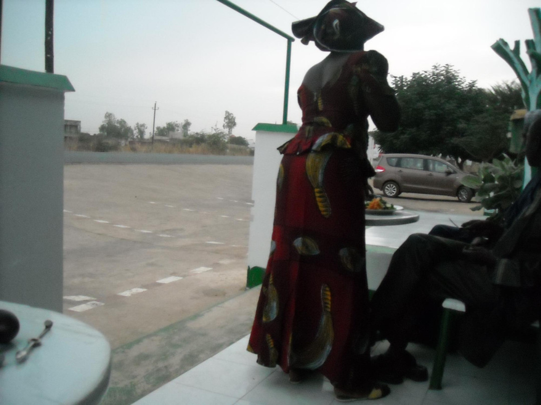 Auberge Djoloff Inn主图