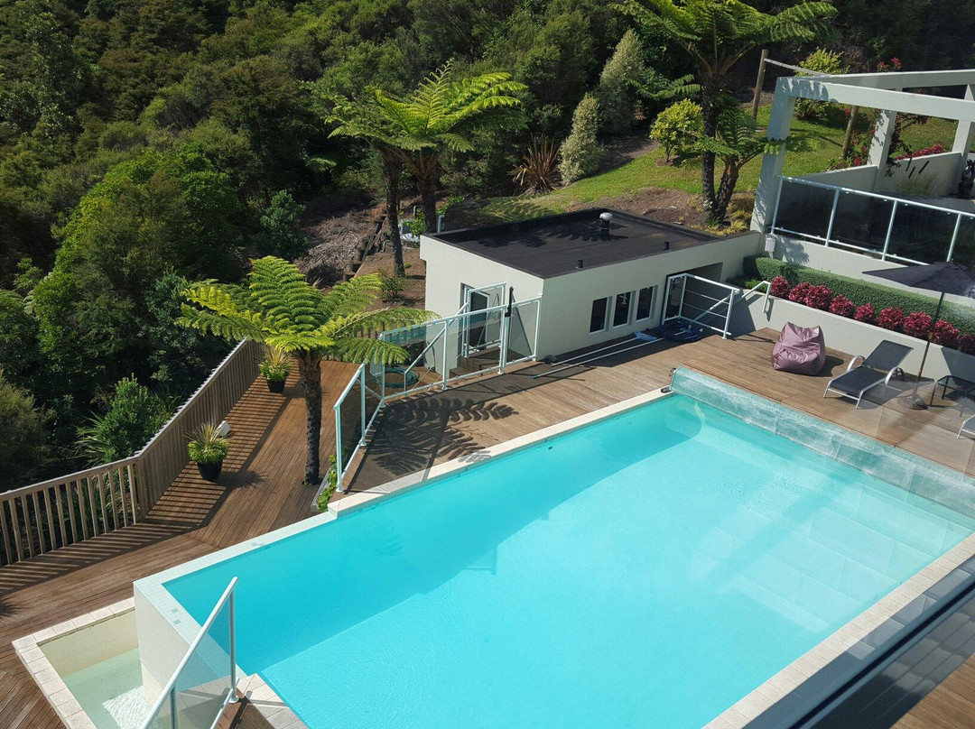 Natures Window Retreat主图