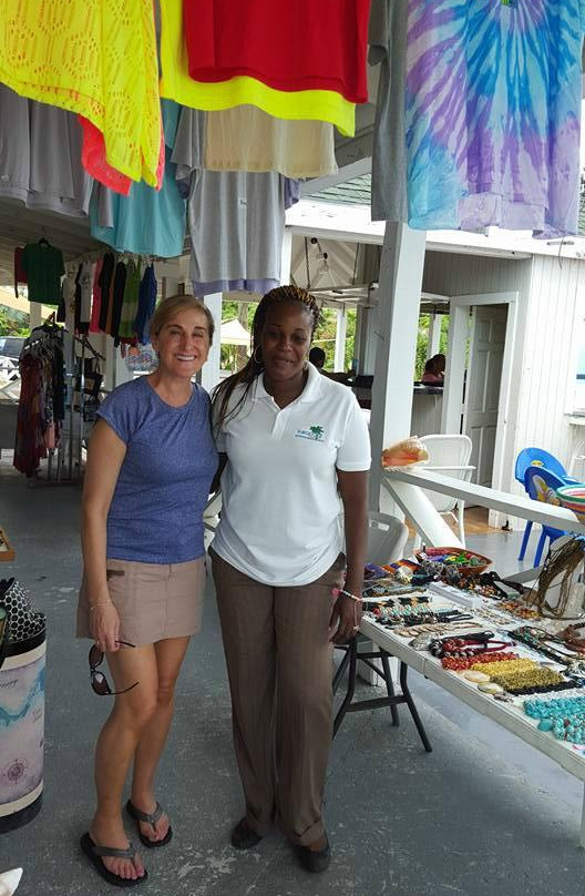 Royal's Taxi & Tours-Five Cays Settlement必去景点