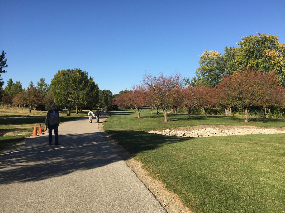 Constitution Trail-布卢明顿必去景点