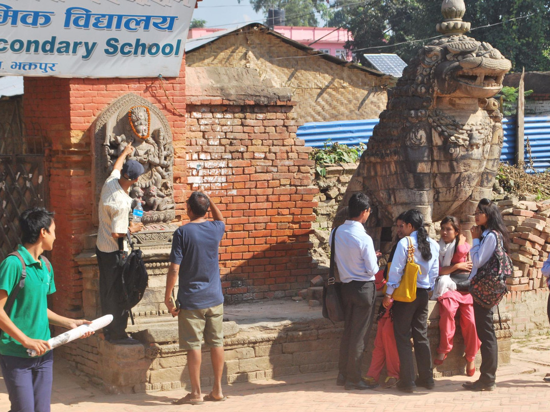 Ugrachandi and Bhairav Statues-巴克塔布必去景点