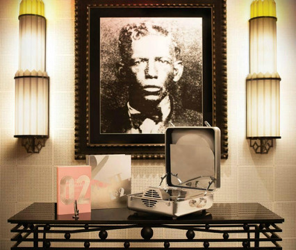 Underflow Record Store & Art Gallery-雅典必去景点