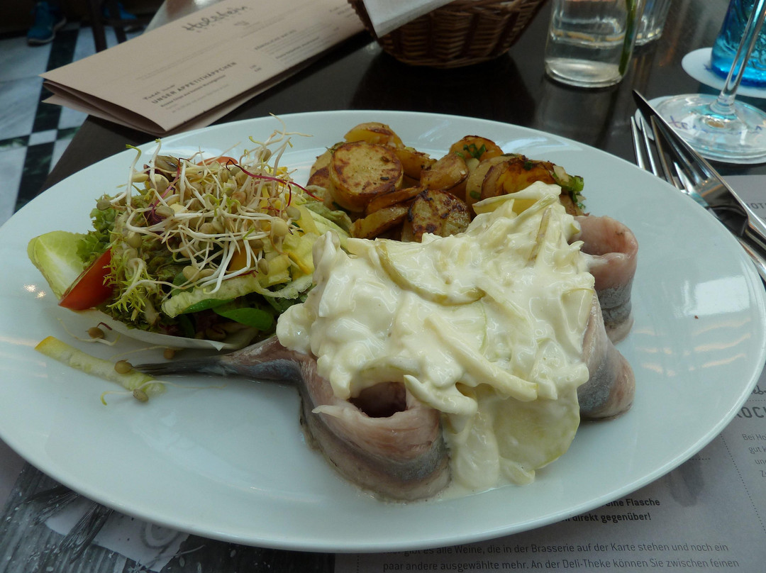 Holstein's Bistro