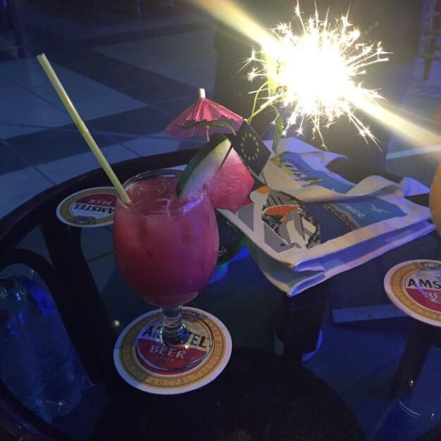 Oasis Cocktail Bar-科林比亚必去景点