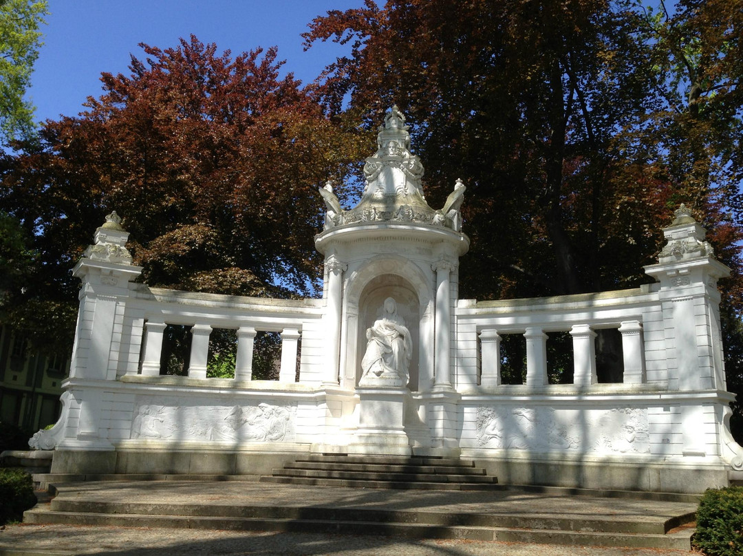 Empress Augusta Monument