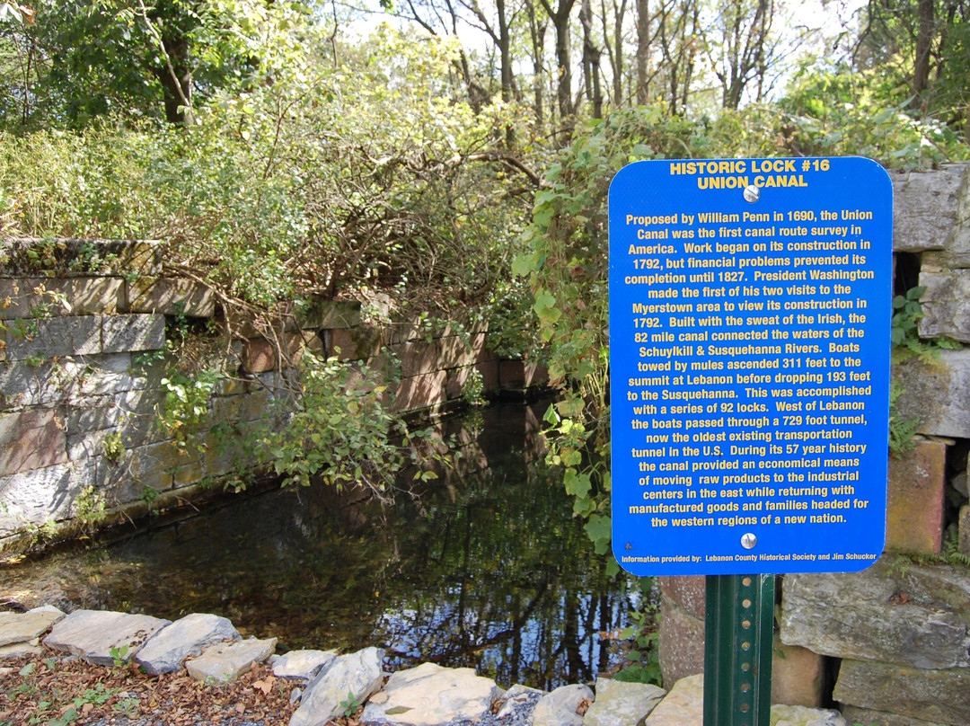 Limestone Springs Preserve景点图片