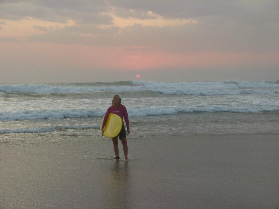 Premier Surf Club - Day Tour-塔马林多必去景点