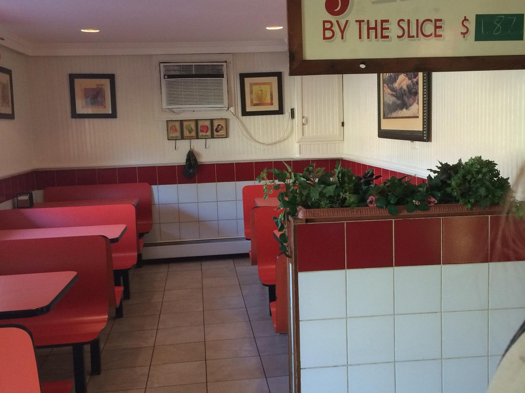 West Milford餐馆和美食-Vesuvio Pizzeria