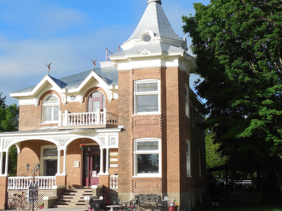 Manoir Des Curiosités主图