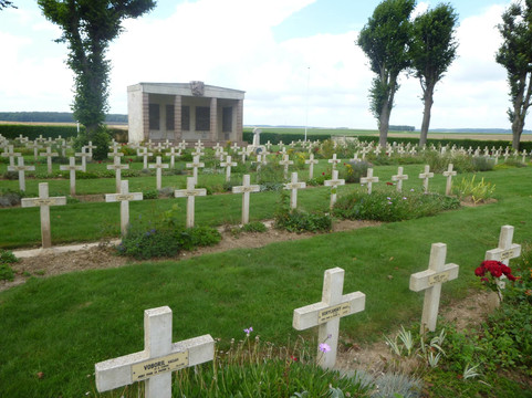 Neuville-Saint-Vaast旅游攻略图片