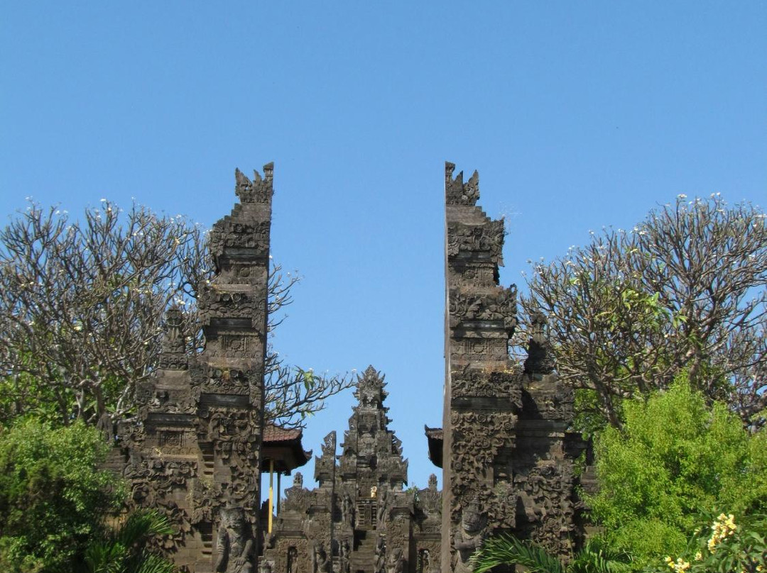 Meduwe Karang Hindu Temple景点图片