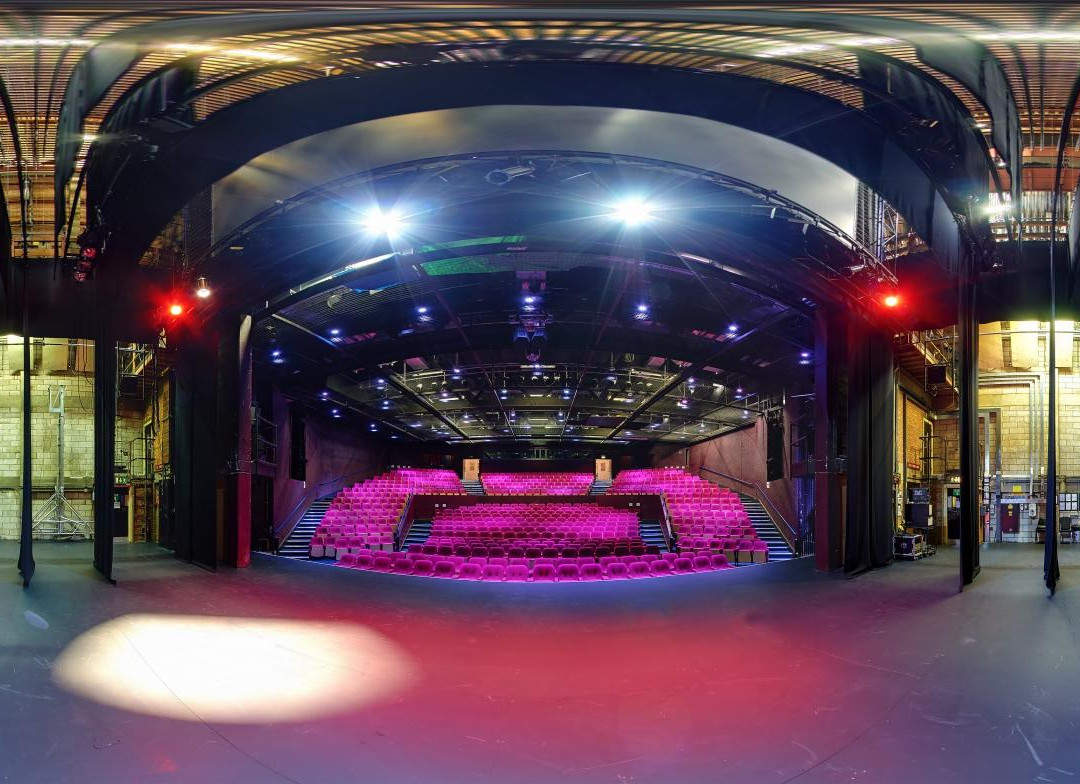 斯温顿旅游景点-Wyvern Theatre
