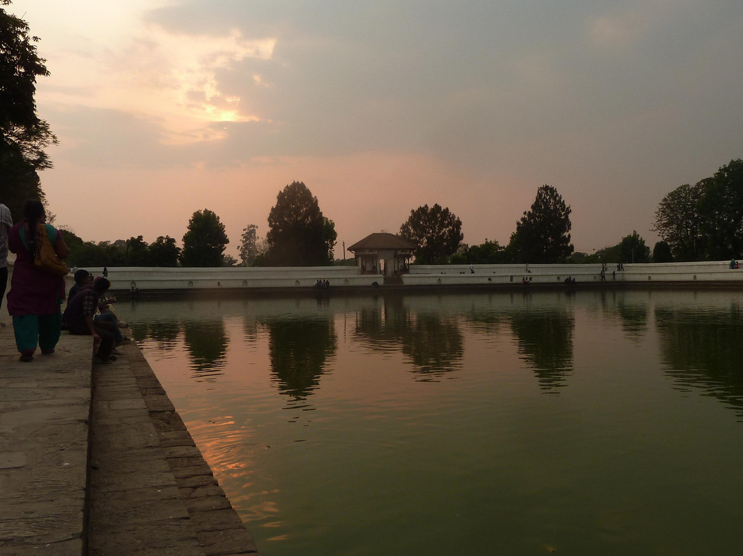 Siddha Pokhari-巴克塔布必去景点
