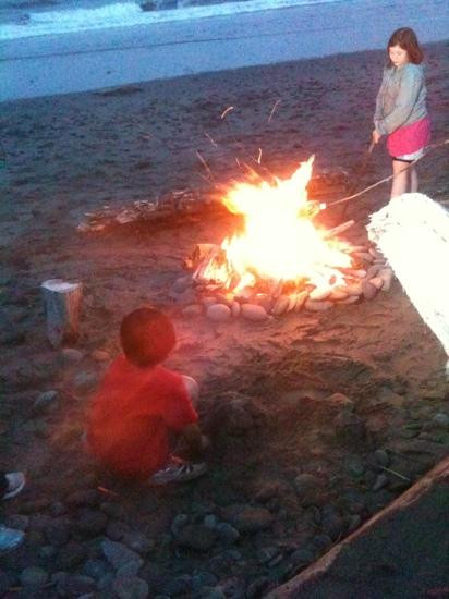 First Beach景点图片