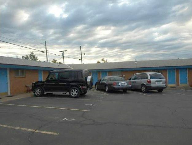 Skyliner Motel主图