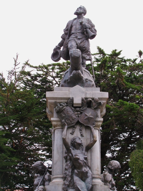 Memorial to Ferdinand Magellan-蓬塔阿雷纳斯必去景点