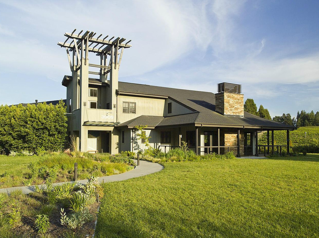 Lynmar Estate Winery景点图片