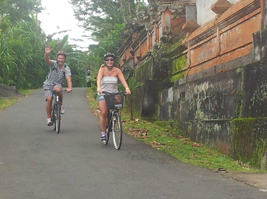We Are Family Bali Cycling Tours-沙努尔必去景点