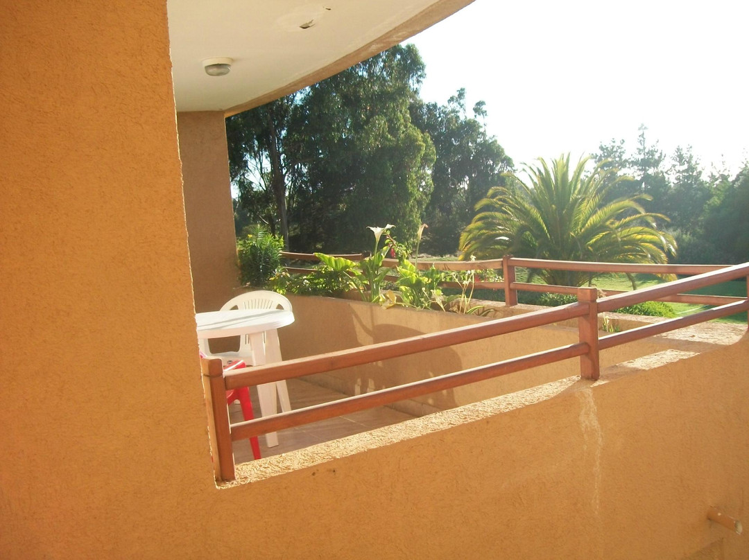 Frontera Holiday主图