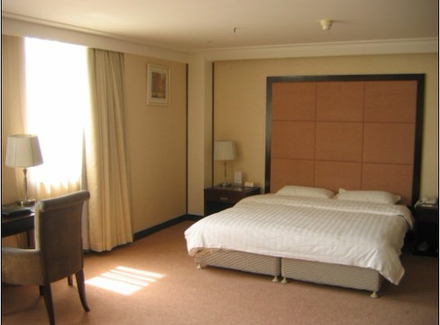 大连大显酒店主图