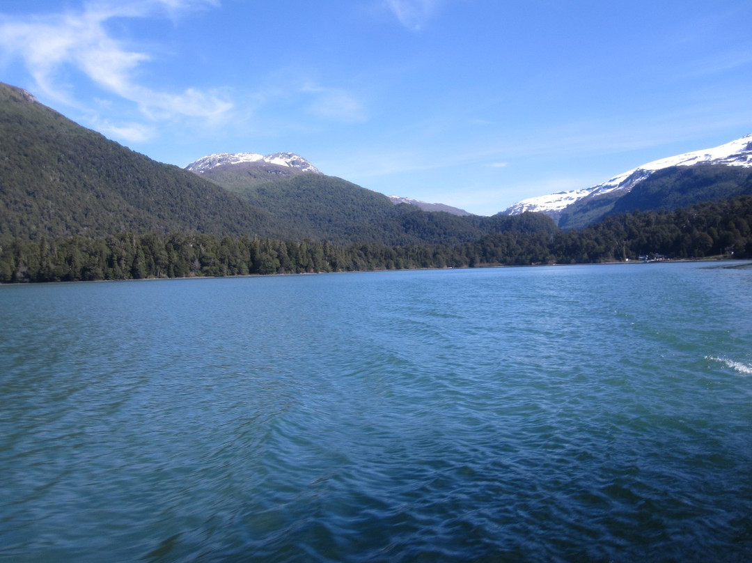 Katamaran Lagos Andinos Day Tours-Petrohue必去景点