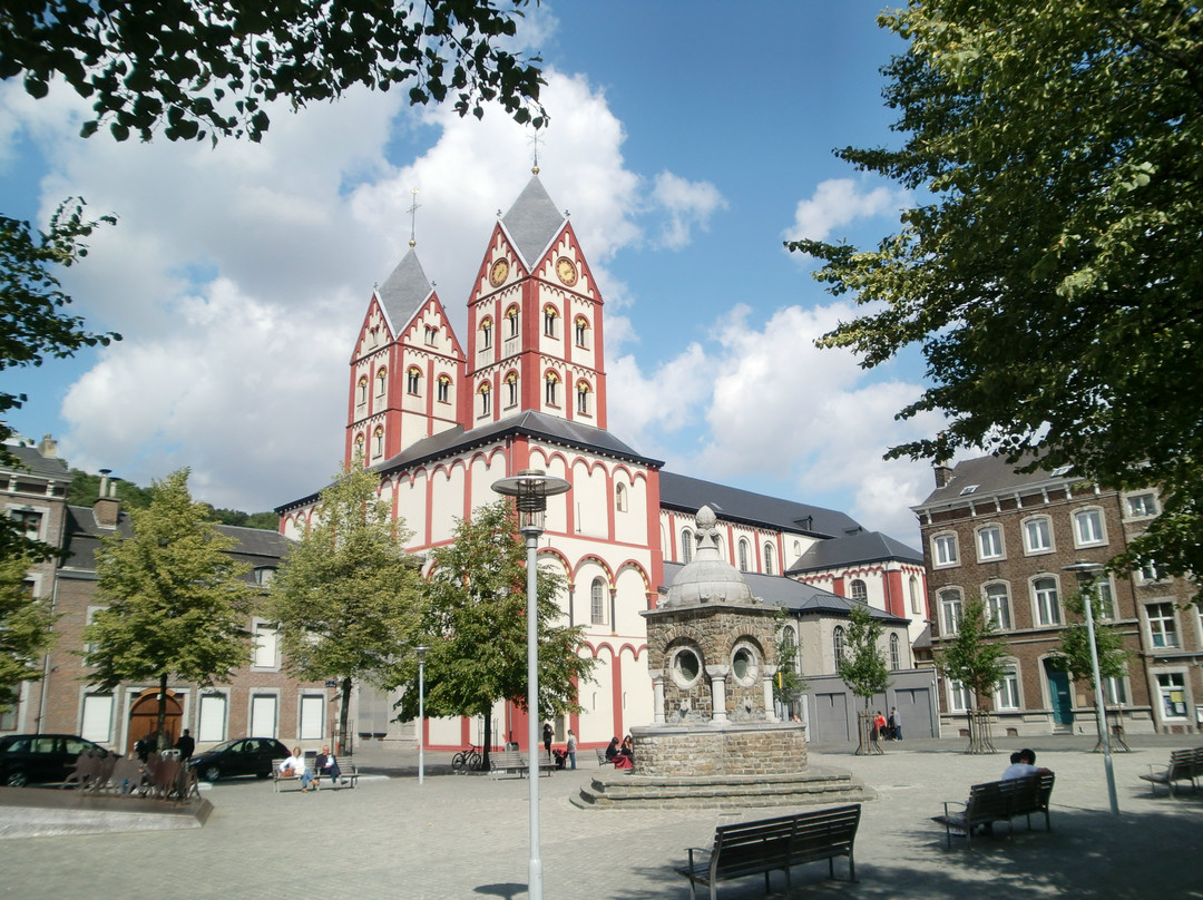 Eglise St-Barthelemy (Church of St. Bartholomew)景点图片