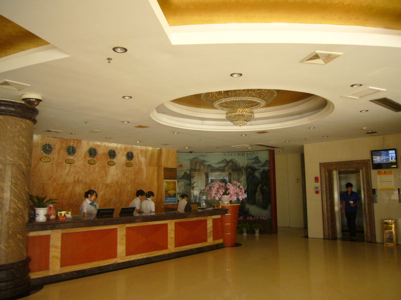 长沙天马大酒店（湖南大学阜埠河地铁站店）主图
