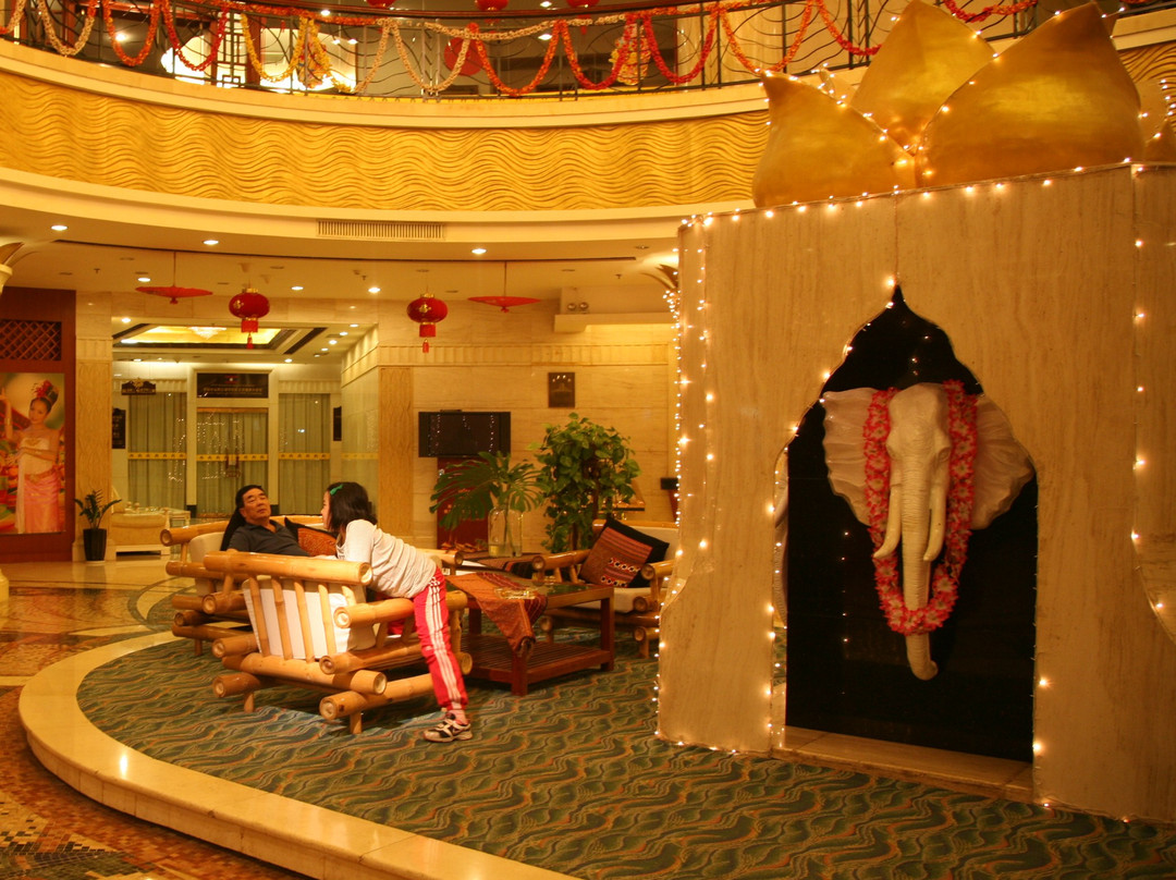 景兰大酒店主图