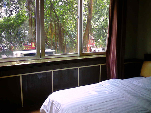 集华园宾馆主图