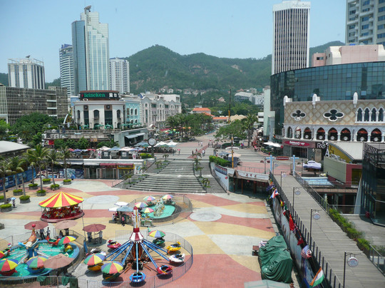 鸿隆明华轮酒店主图