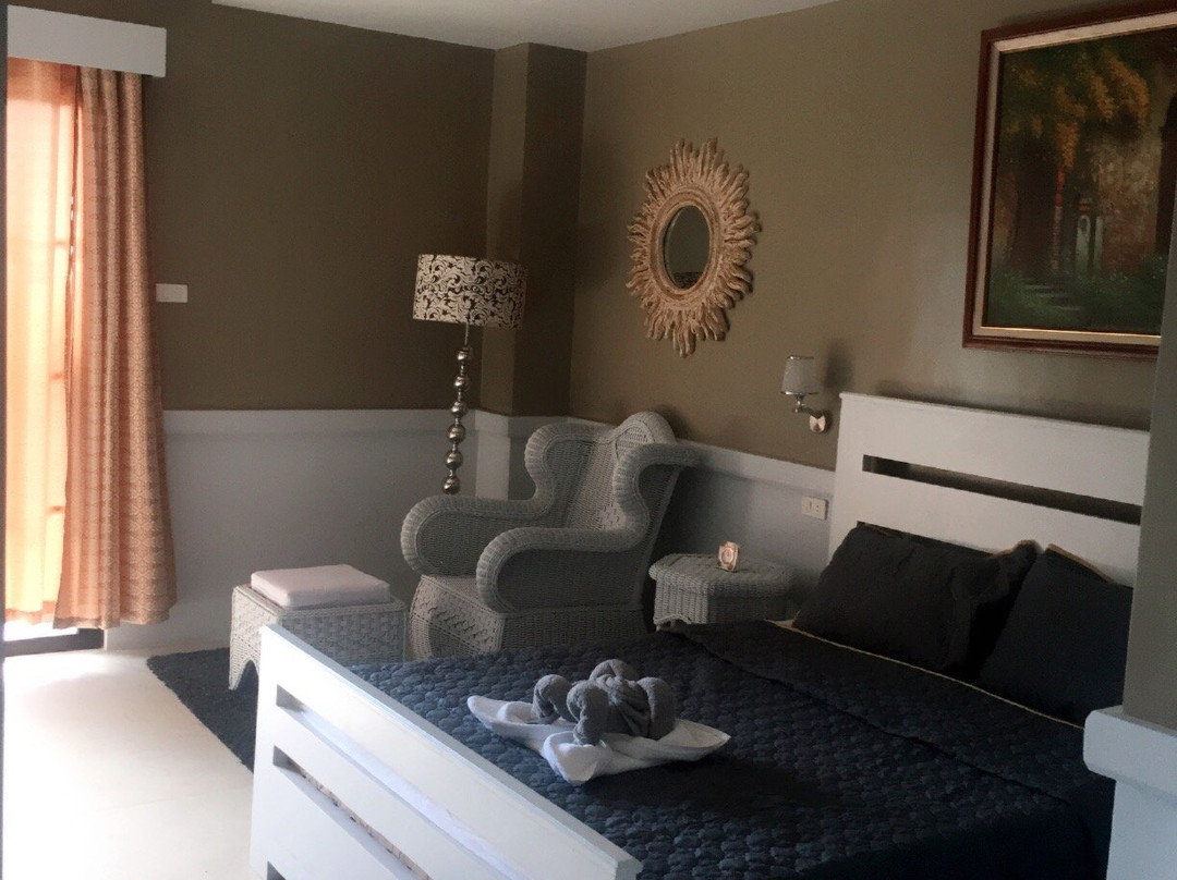 Vine Molave Bed & Breakfast