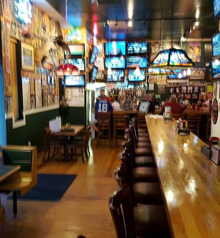 Coach’s Pub & Eatery