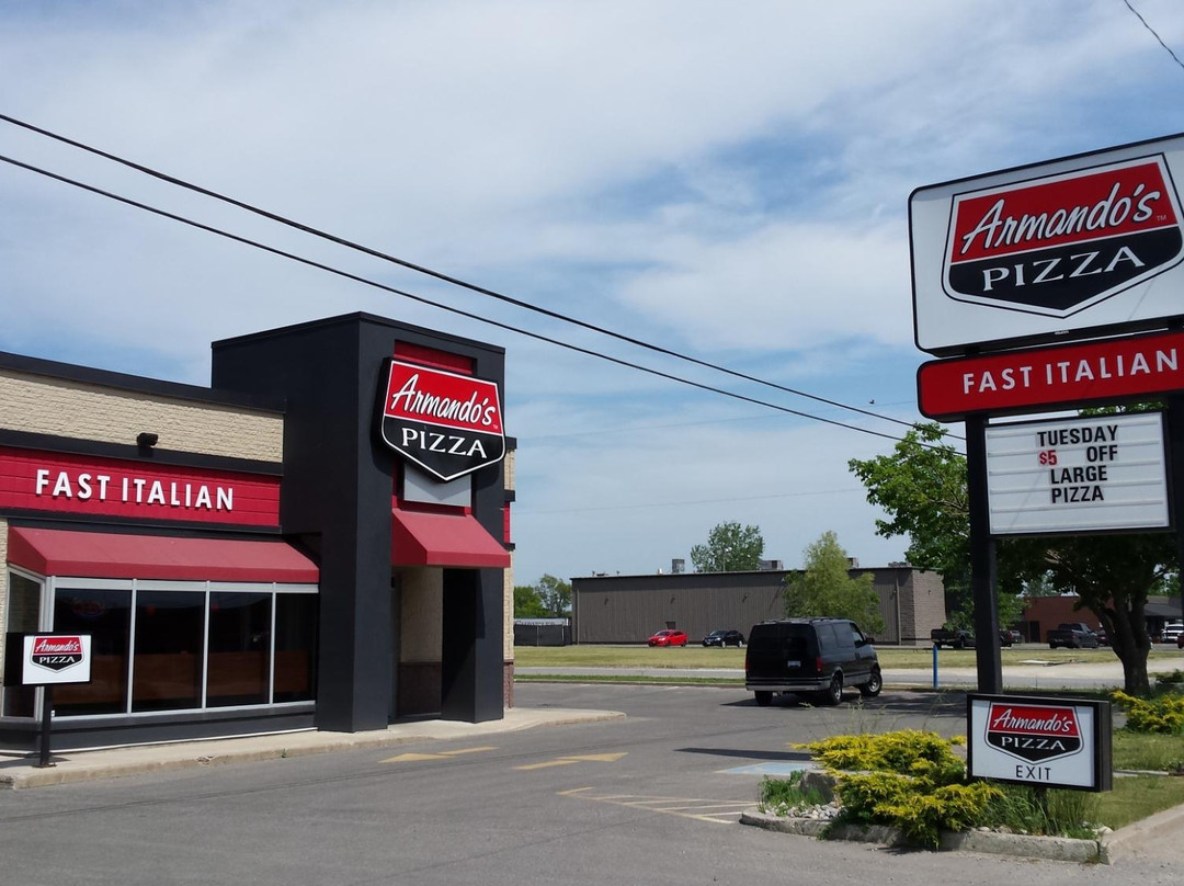Armandos Pizza