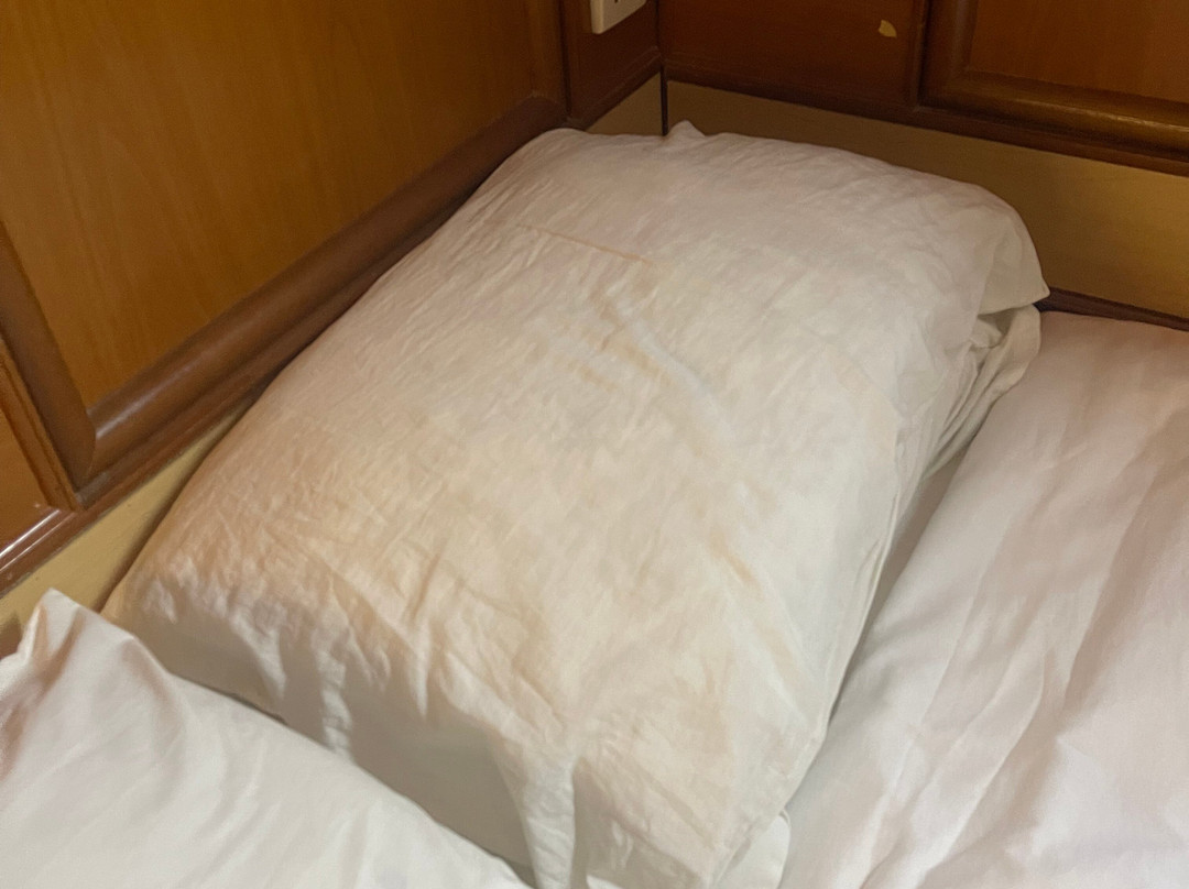 莎丽拉岛度假村主图