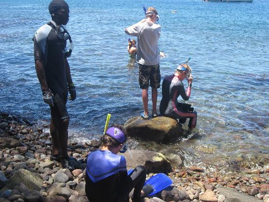 Champagne Beach-罗索必去景点