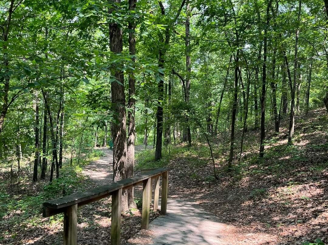 Sugarloaf Mountain Summit Trail景点图片