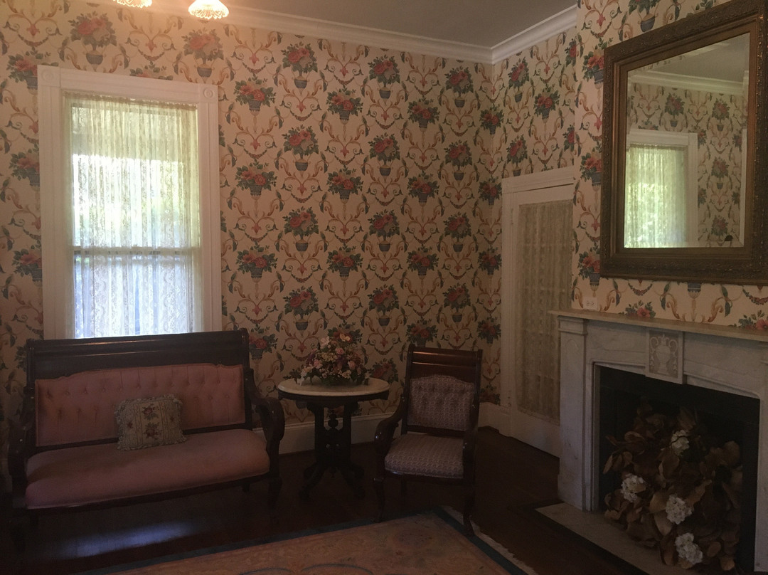 Turn of the Century Victorian Bed and Breakfast主图