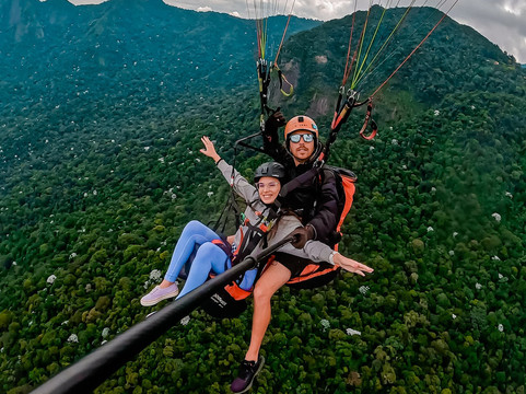 Voo de Parapente em Petrópolis- RJ-Itaipava必去景点