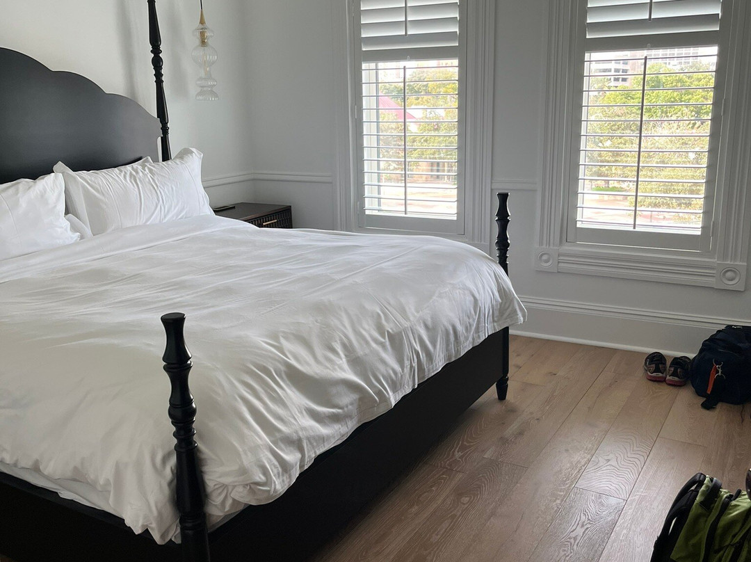 Fairmount Hotel主图