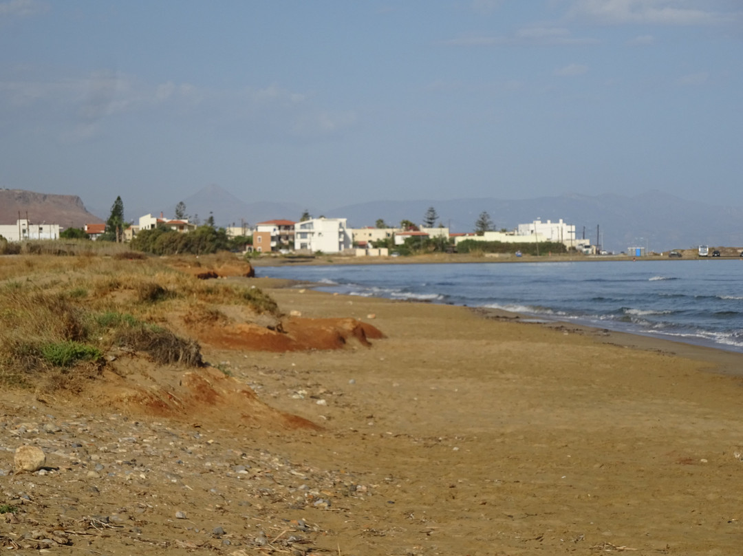 Gournes Beach-Gournes必去景点