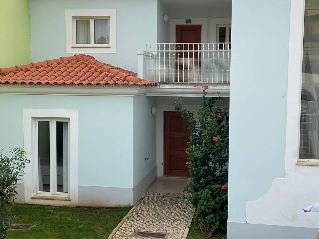 Eden Villas And Apartments主图